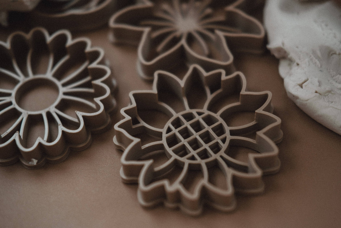 Mixed Flower Cutter Set - Eco Playdough Tool